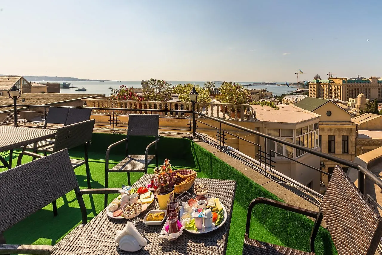 Iva Hotel Old City Baku 4*,  Azerbajdzsán